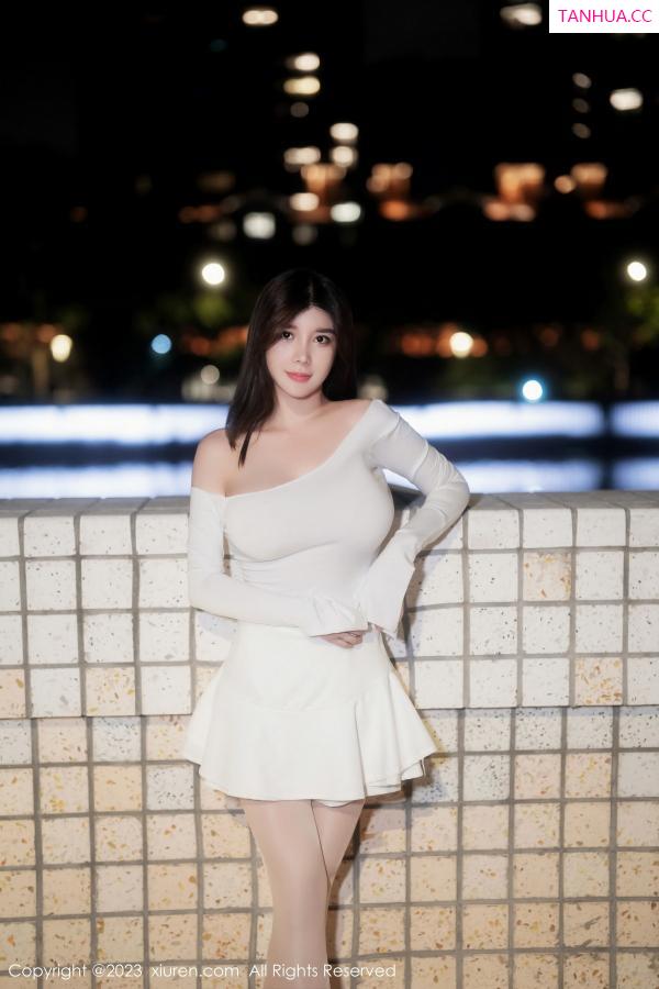 周九九 周jojobaby [XiuRen]高清写真图 2023.02.06 No.6218 周jojobaby 丝袜美腿第7张图片